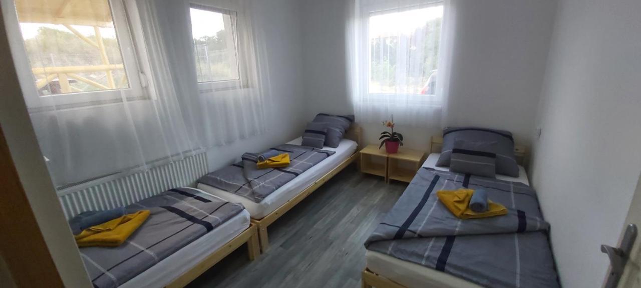 Lali Apartman Balatonudvari Ngoại thất bức ảnh